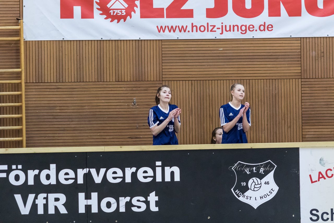 Bild 99 - Volksbank Cup Horst